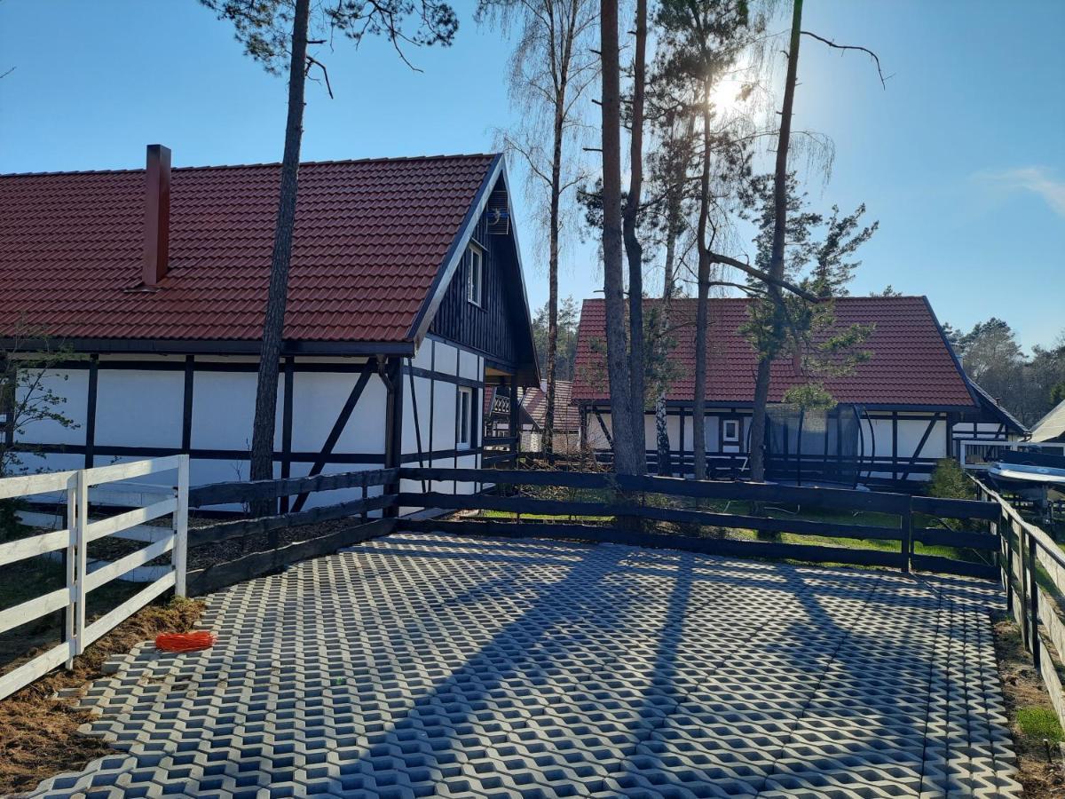 Domek Na Gwizdowce Kaszuby Villa Zalakowo Exteriör bild